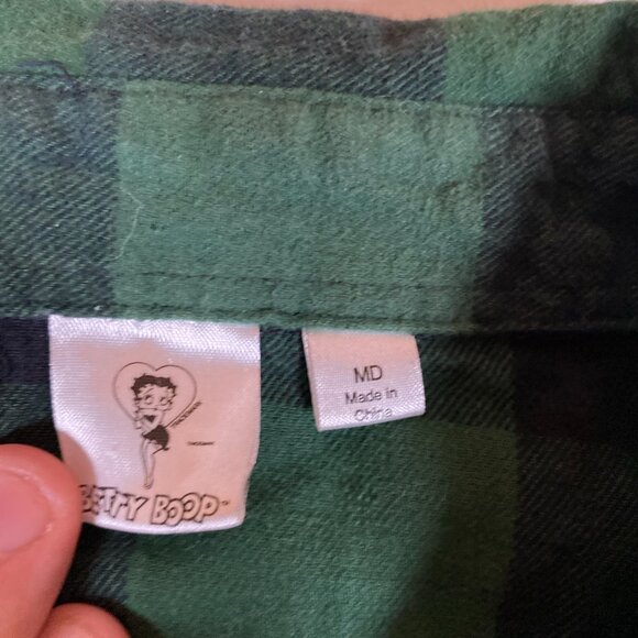 Betty Boop Green Plaid Flannel Betty Boop on Back M Cotton Green Shirt - Picture 3 of 5